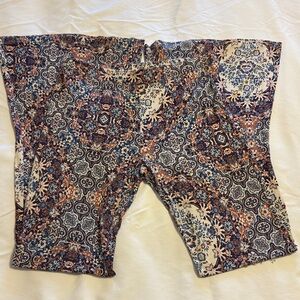 American Eagle Outfitters Navy, Rust and Cream Floral Skort